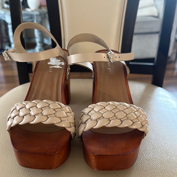 Madden Girl Shoes Madden Girl Dani Wooden Platform Sandals 3 2